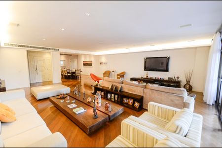 Apartamento à venda com 340m², 4 quartos e 3 vagasSala