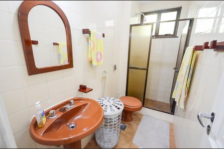 Apartamento à venda com 340m², 4 quartos e 3 vagasBanheiro de serviço