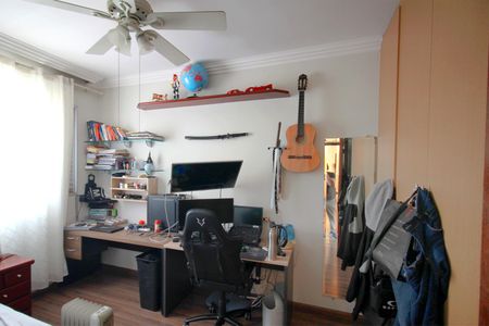 Apartamento à venda com 105m², 3 quartos e 2 vagasQuarto 1