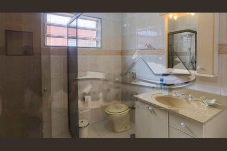 Casa à venda com 2 quartos, 170m² em Vila Brasilio Machado, São Paulo