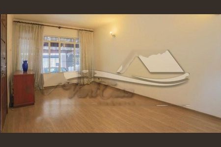 Casa à venda com 2 quartos, 170m² em Vila Brasilio Machado, São Paulo