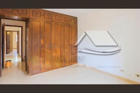 Casa à venda com 2 quartos, 170m² em Vila Brasilio Machado, São Paulo