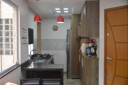 Apartamento à venda com 82m², 2 quartos e 2 vagasCozinha