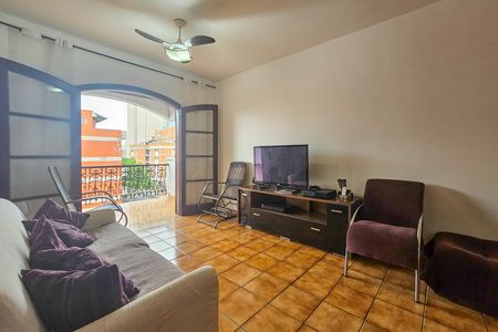 Apartamento para alugar com 114m², 3 quartos e 1 vaga Apartamento para alugar com 114m², 3 quartos e 1 vagaSala