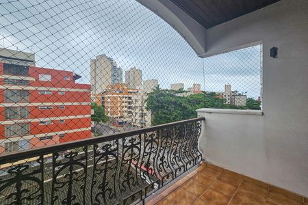 Apartamento para alugar com 114m², 3 quartos e 1 vaga Apartamento para alugar com 114m², 3 quartos e 1 vagaVaranda