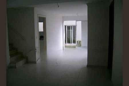 Casa à venda com 3 quartos, 200m² em Brooklin, São Paulo