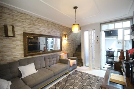 Casa de condomínio à venda com 107m², 3 quartos e 1 vagaSala