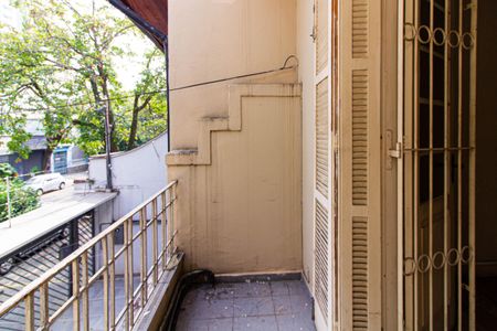 Casa à venda com 260m², 4 quartos e 5 vagasSacada do Quarto 2