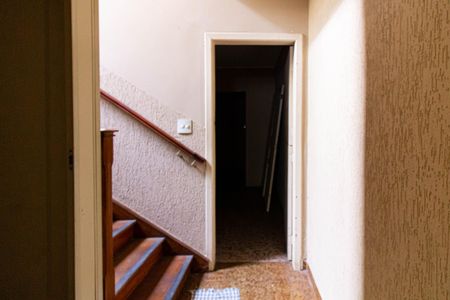 Casa à venda com 260m², 4 quartos e 5 vagasCorredor