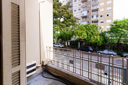 Casa à venda com 260m², 4 quartos e 5 vagasSacada do Quarto 2