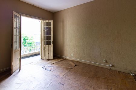 Casa à venda com 260m², 4 quartos e 5 vagasQuarto 2