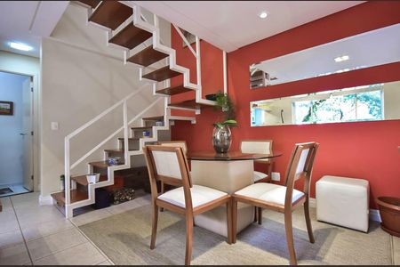 Apartamento à venda com 89m², 1 quarto e 2 vagas Apartamento à venda com 89m², 1 quarto e 2 vagasSala de Jantar