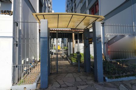 Apartamento à venda com 70m², 2 quartos e 1 vagaFachada e portaria