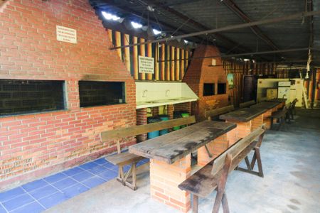 Apartamento à venda com 70m², 2 quartos e 1 vagaÁrea comum - Churrasqueira