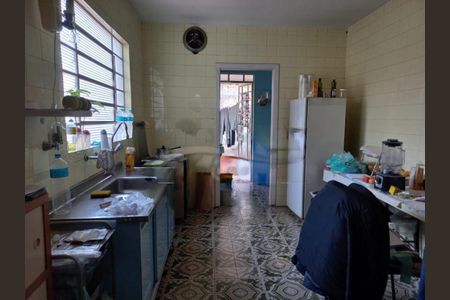 Casa à venda com 4 quartos, 211m² em Cambuci, São Paulo