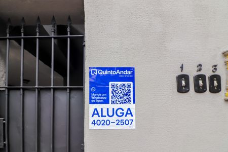 Casa para alugar com 47m², 1 quarto e sem vaga Casa para alugar com 47m², 1 quarto e sem vagaPlaca