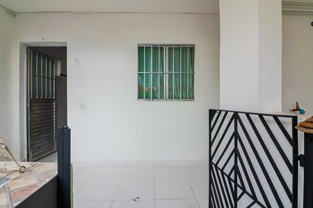 Casa para alugar com 50m², 2 quartos e 1 vagaÁrea de Serviço