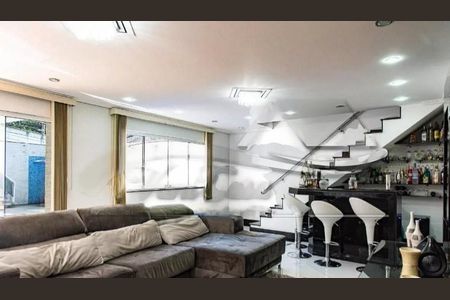 Casa à venda com 5 quartos, 500m² em Sacomã, São Paulo