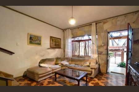 Casa à venda com 3 quartos, 170m² em Mirandópolis, São Paulo
