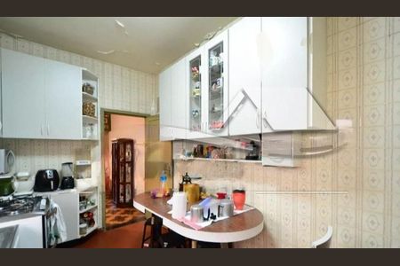 Casa à venda com 170m², 3 quartos e 2 vagas