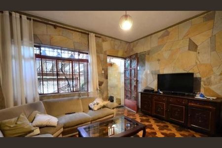 Casa à venda com 3 quartos, 170m² em Mirandópolis, São Paulo
