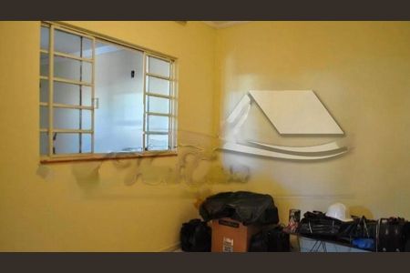 Casa à venda com 210m², 4 quartos e 4 vagas
