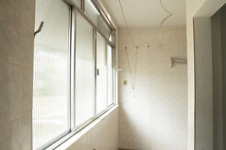 Apartamento à venda com 120m², 3 quartos e 1 vagaÁrea de Serviço