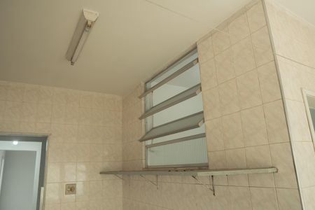 Apartamento à venda com 120m², 3 quartos e 1 vagaÁrea de Serviço