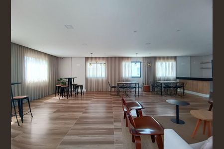 Apartamento à venda com 65m², 2 quartos e 1 vagaÁrea comum