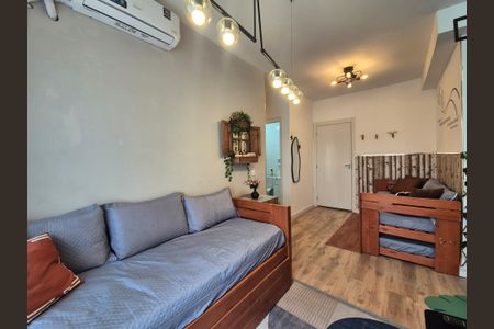 Apartamento à venda com 65m², 2 quartos e 1 vagaSala