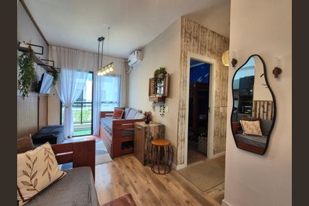 Apartamento à venda com 65m², 2 quartos e 1 vagaSala