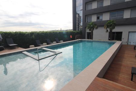 Apartamento à venda com 35m², 1 quarto e 1 vagaÁrea comum - Piscina