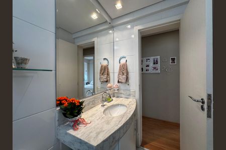 Apartamento à venda com 130m², 4 quartos e 3 vagasBanheiro 3