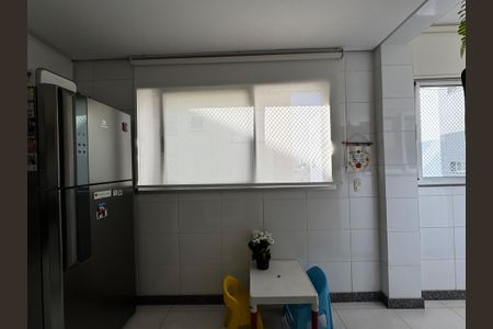 Apartamento à venda com 130m², 4 quartos e 3 vagasCozinha