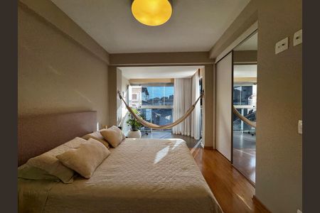 Apartamento à venda com 130m², 4 quartos e 3 vagasSuíte