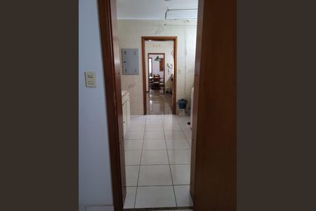 Apartamento à venda com 300m², 4 quartos e 4 vagasFoto 09