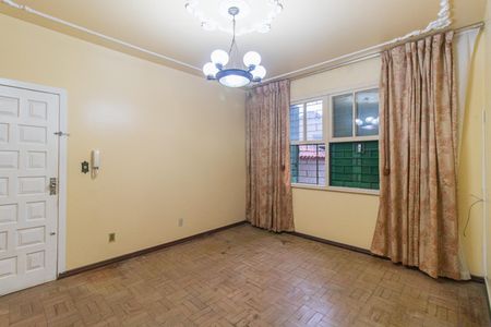 Apartamento para alugar com 74m², 3 quartos e sem vagaSala