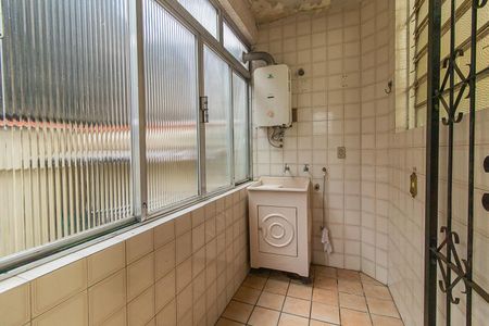 Apartamento para alugar com 74m², 3 quartos e sem vagaÁrea de Serviço