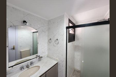 Apartamento à venda com 127m², 3 quartos e 2 vagasBanheiro da Suíte