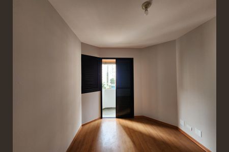 Apartamento à venda com 127m², 3 quartos e 2 vagasQuarto 2