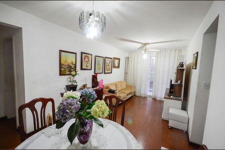 Apartamento para alugar com 97m², 2 quartos e 1 vagaSala