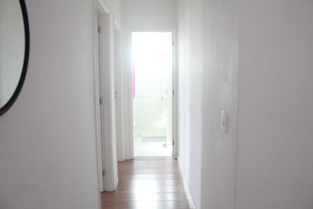 Apartamento à venda com 65m², 2 quartos e 1 vagaCorredor