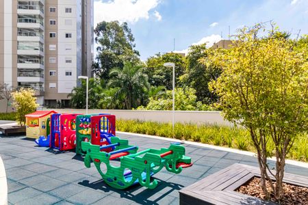 Apartamento à venda com 380m², 5 quartos e 3 vagas Apartamento à venda com 380m², 5 quartos e 3 vagasÁrea comum - Playground