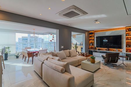 Apartamento à venda com 380m², 5 quartos e 3 vagas Apartamento à venda com 380m², 5 quartos e 3 vagasSala