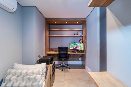 Apartamento à venda com 380m², 5 quartos e 3 vagas Apartamento à venda com 380m², 5 quartos e 3 vagasEscritório