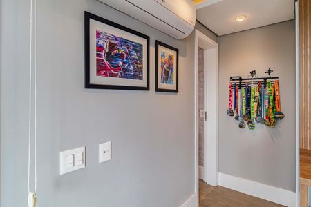 Apartamento à venda com 380m², 5 quartos e 3 vagas Apartamento à venda com 380m², 5 quartos e 3 vagasLavabo 2