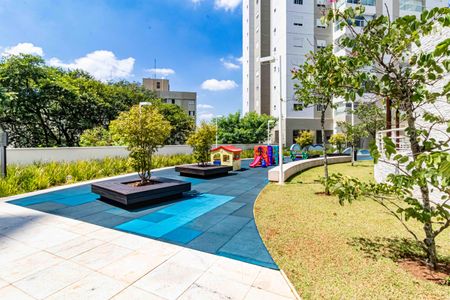 Apartamento à venda com 380m², 5 quartos e 3 vagas Apartamento à venda com 380m², 5 quartos e 3 vagasÁrea comum - Jardim