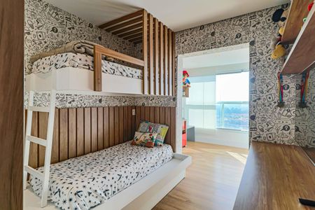 Apartamento à venda com 380m², 5 quartos e 3 vagas Apartamento à venda com 380m², 5 quartos e 3 vagasQuarto 01