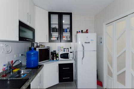 Apartamento à venda com 61m², 2 quartos e 1 vagaCozinha