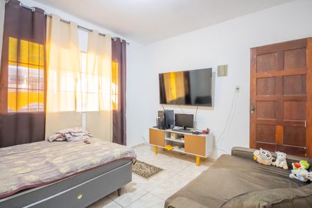 Casa à venda com 125m², 4 quartos e 1 vaga Casa à venda com 125m², 4 quartos e 1 vagaSala (Casa 2)